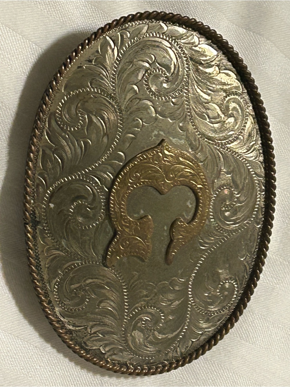 Montana Silversmiths initial G - Silver & Gold belt buckle